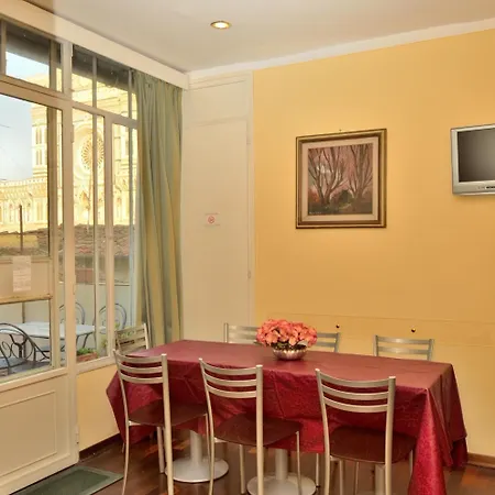 Apartmanhotel Residenza Giotto 4*